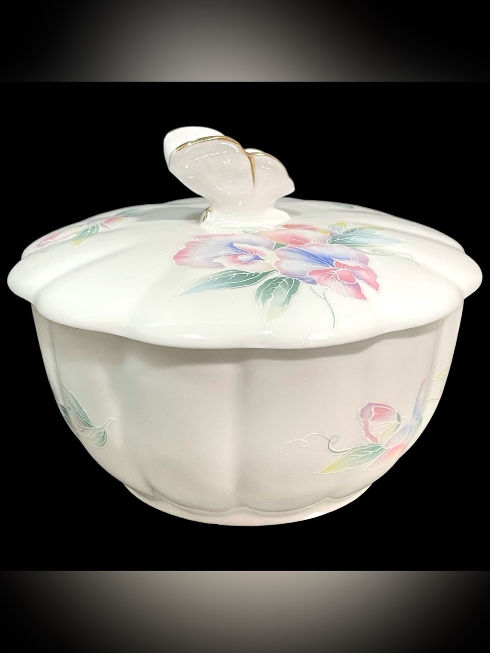 Vintage 1980s Aynsley England Bone China Powder Box Butterfly Little Sweetheart